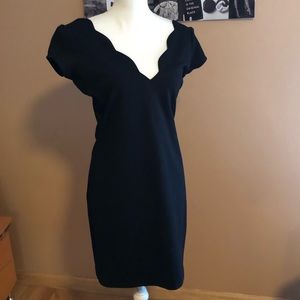 Scalloped detail Black Dress